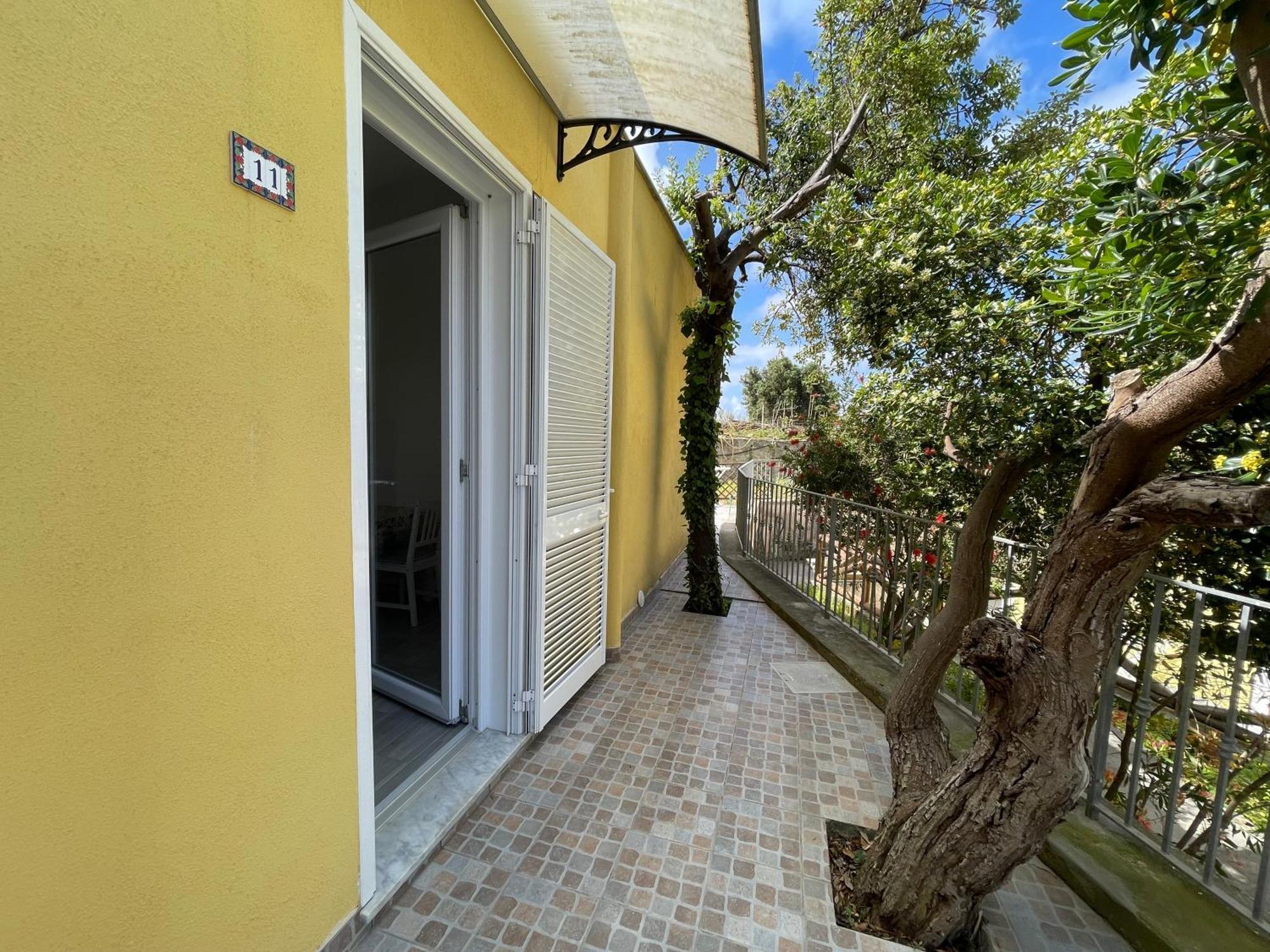 Residence Andrea A Mare Forio di Ischia المظهر الخارجي الصورة
