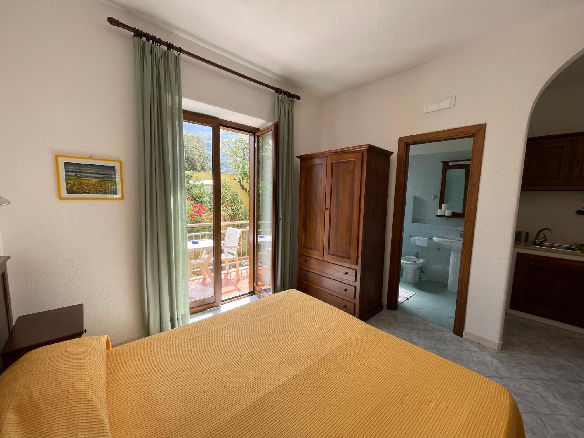 Residence Andrea A Mare Forio di Ischia المظهر الخارجي الصورة