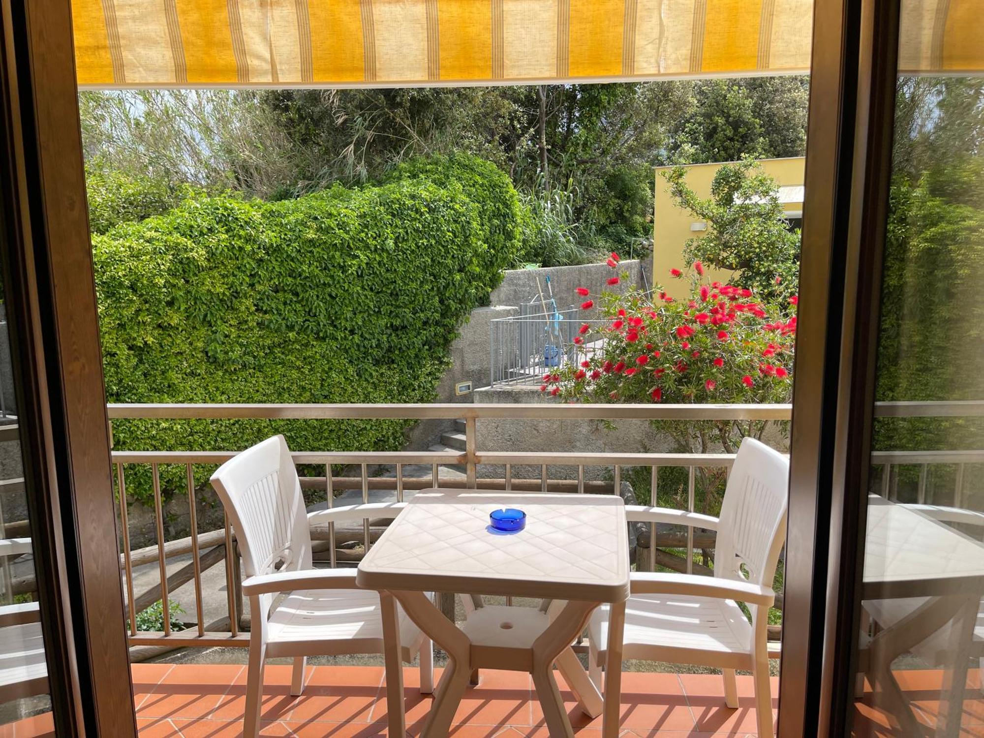 Residence Andrea A Mare Forio di Ischia المظهر الخارجي الصورة
